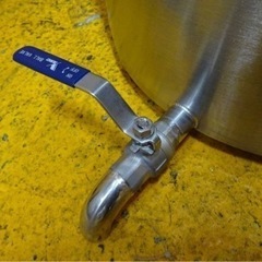 (5715-015) 美品 蛇口付き ステンレス 寸胴鍋 直径40cm 洗浄ブラシ付き W485D530H450 二枚蓋 両手鍋 スープ 業務用 中古 厨房 飲食店 店舗