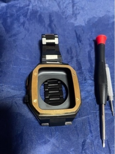 美品 黒金色 apple watch 7 45mmメタル バンド カスタム ステンレス 316L 金属 Apple Watch7 カバー ケース 美品 黒金色 apple watch 7 45mmメタル バンド カスタム ステンレス