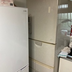 冷蔵庫　写真右側