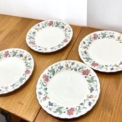 美品 MOMOYAMA 桃山陶器 ケーキ皿 4皿 プレート皿 花柄