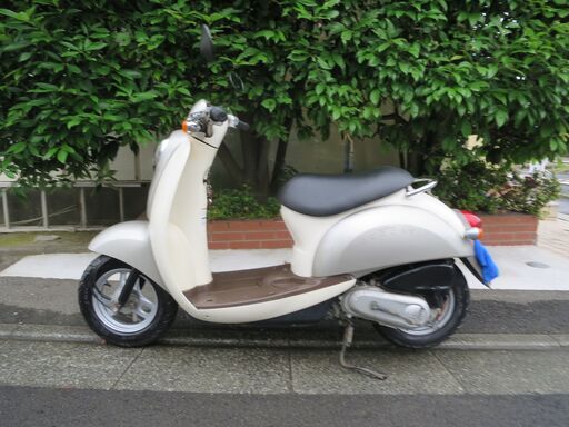 ホンダ　ジョルノクレアスクーピー　実働中古車　バッテリー新品　タイヤ前後バリ山　オイル交換渡し　ナンバー登録書類有り