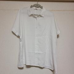 中古⭐UNIQLO　半袖　白シャツ