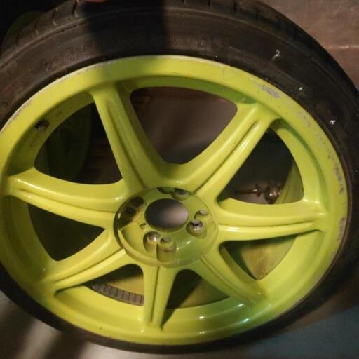 １８インチ　４穴マルチ　7.5J　205 40 ZR18