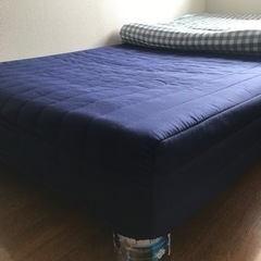 ベッド 脚付きマットレスベッド シングル　一体型　カバー付き