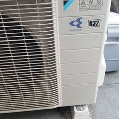 ダイキン エアコン TOSHIBA エアコン