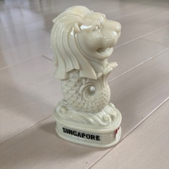 シンガポール土産　マーライオン