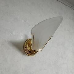 ガラス製 壁据え付けタイプ電灯