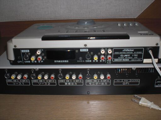 タイトラー，キーボード，編集機