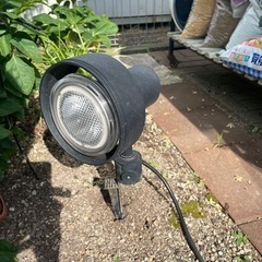 ガーデンライトと光センサータイマー