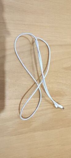 Apple iMac (21.5-inch, 2017）