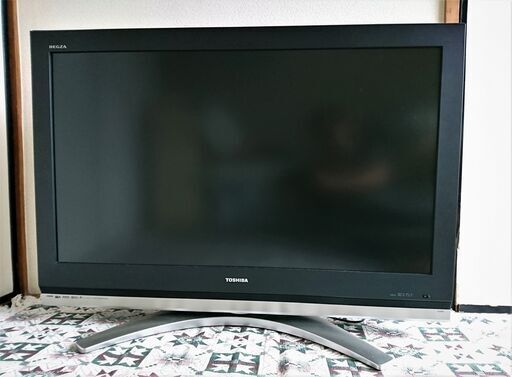 TOSHIBA  REGZA 地上・BS・CSデジタルハイビジョン４２型液晶テレビ（近郊でしたらお届けも可）