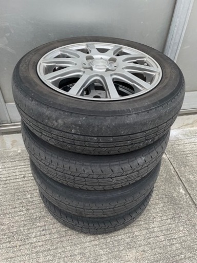 （取引中）155/65/14 155/65R14 ホイール　タイヤ　夏タイヤ　セット　155 65 14 インチ　YOKOHAMA  BluEarth  LAYCEA レイシア　ブルーアース