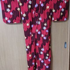 桜柄の浴衣　Mサイズ