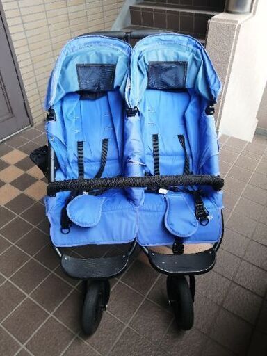 エアーバギー　Air buggy coco double   2人乗り　双子　ベビーカー