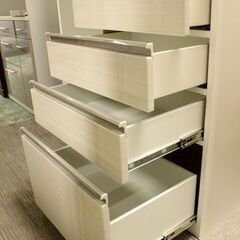 NITORI/ニトリ キッチンボード ポスティア 幅100 ハイグロスホワイト木目 ソフトクローズ  食器棚 中古家具 店頭引取歓迎 R6096)