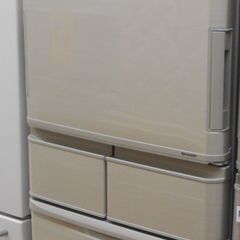 SHARP 5ドア冷蔵庫 自動製氷 どっちもドア  プラズマクラ...