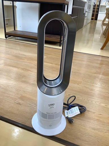 dyson 2017年製　リモコン付き