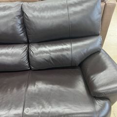 2人掛けソファー探すなら「リサイクルR」❕ ゲート付き軽トラ”無料貸出❕購入後取り置きにも対応 ❕R2077 2人掛けソファー探すなら「リサイクルR」❕ ゲート付き軽トラ”無料貸出❕