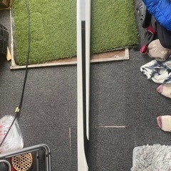 プリウス　モデリスタ　サイドスカート　ホワイト