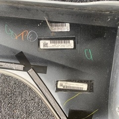 プリウス　モデリスタ　サイドスカート　ホワイト