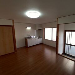 独立性の高い部屋の間取りの一戸建て　二つ物件を借りることを考える...