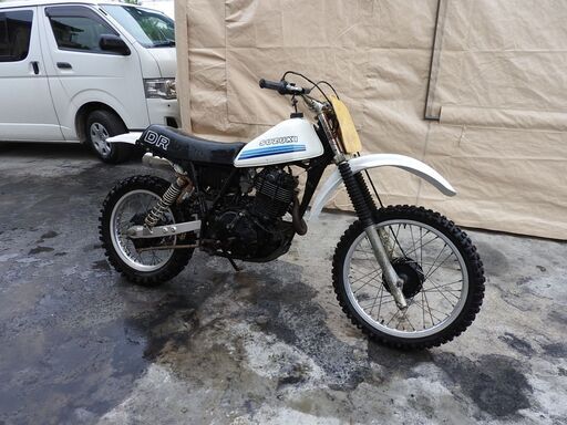 【ご成約】希少車種　DR500　不動車　キックOK　レストアベースにいかがでしょうか？