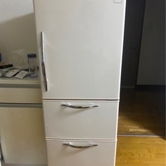 お話し中 冷蔵庫 265L