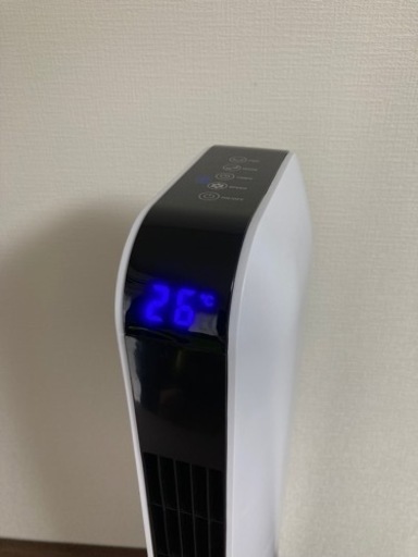 Francfranc タワーファン FrancFrancの縦型タワーファン、完全に扇風機の上位互換だな