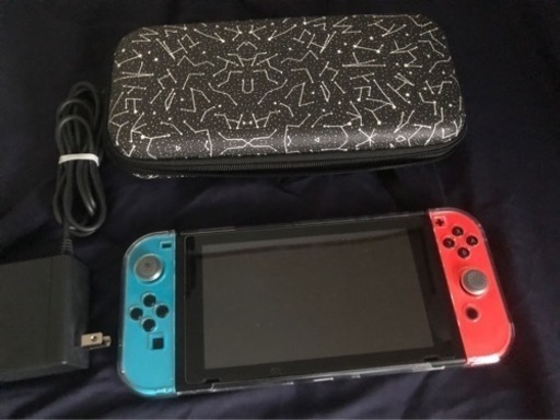 Nintendo Switch Joy-Con (L) ネオンブルー / (R) ネオンレッド＋プラスチックケース＋黒のケースのセット