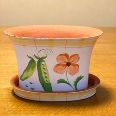 ローラアシュレイ　花柄の鉢