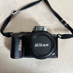 【ジャンク品】Nikonフィルムカメラ