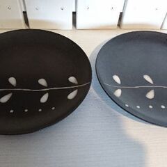 ニトリ陶器プレート&小皿のセット