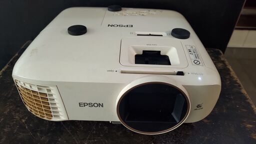 人気スポー新作 プロジェクター、ホームシアター EPSON EH-TW5650 プロジェクター、ホームシアター