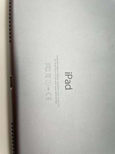 iPad A1613 128GB 2016年製 SJ303