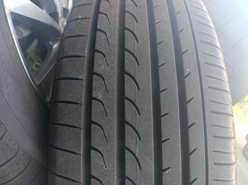 2021年製 国産 225/55R18 ヨコハマ ブルーアース -XT AE61