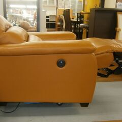 R417 NITORI 本革人用電動リクライニングソファ(Nビリーバ2 厚革) 2022年製 ほぼ未使用