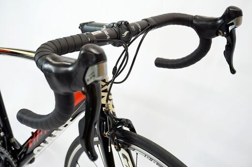 GIANT 「ジャイアント」 TCR COMPOSITE 2 2013年モデル ロードバイク GIANT 「ジャイアント」 TCR COMPOSITE 2 2013年モデル ロードバイク