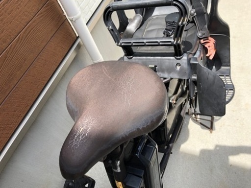 電動アシスト自転車 3人乗り電動自転車 チャイルドシートつき 難あり