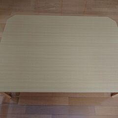 DCMカーマ　テーブル　1050×750×320