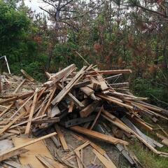 廃木材差し上げます。薪ストーブキャンプなど　