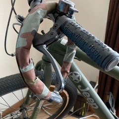 Jeep クロスバイク 26インチ シマノ6段変速  