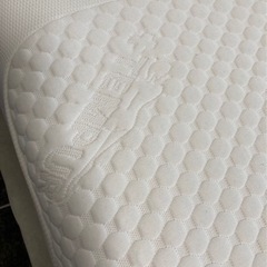 【中古】テンピュールZeroG セミダブルサイズ マットレスのみ