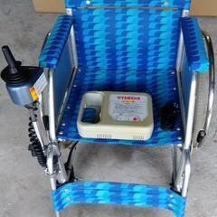 車イス　(電動で動く車イス)