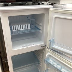 6ヵ月保証付！ Abitelax（アビテラックス）2ドア冷蔵庫 AR-143Eのご紹介！