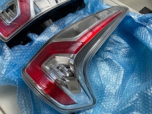 日産B21Wデイズハイウェイスター後期 純正テールランプ左右セット中古品 ICHIKOH D176 点灯確認済み！