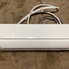美品】【値段交渉⭕️】保証書付きエアコン 白くまくん