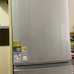冷蔵庫　シャープ2019年製