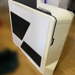 NZXT PHANTOM PCケース