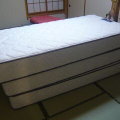 TOKYO BEDのシングルマットレス　3個