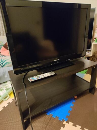 パナソニック32型LED液晶テレビ(TV台付き)